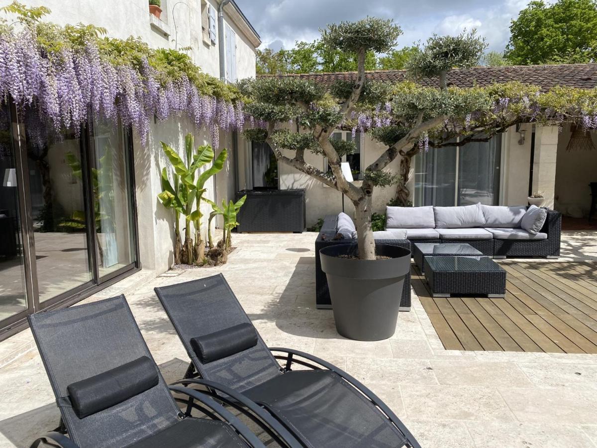 Le Logis De La Brumanderie - Saintes Fontcouverte  Ngoại thất bức ảnh