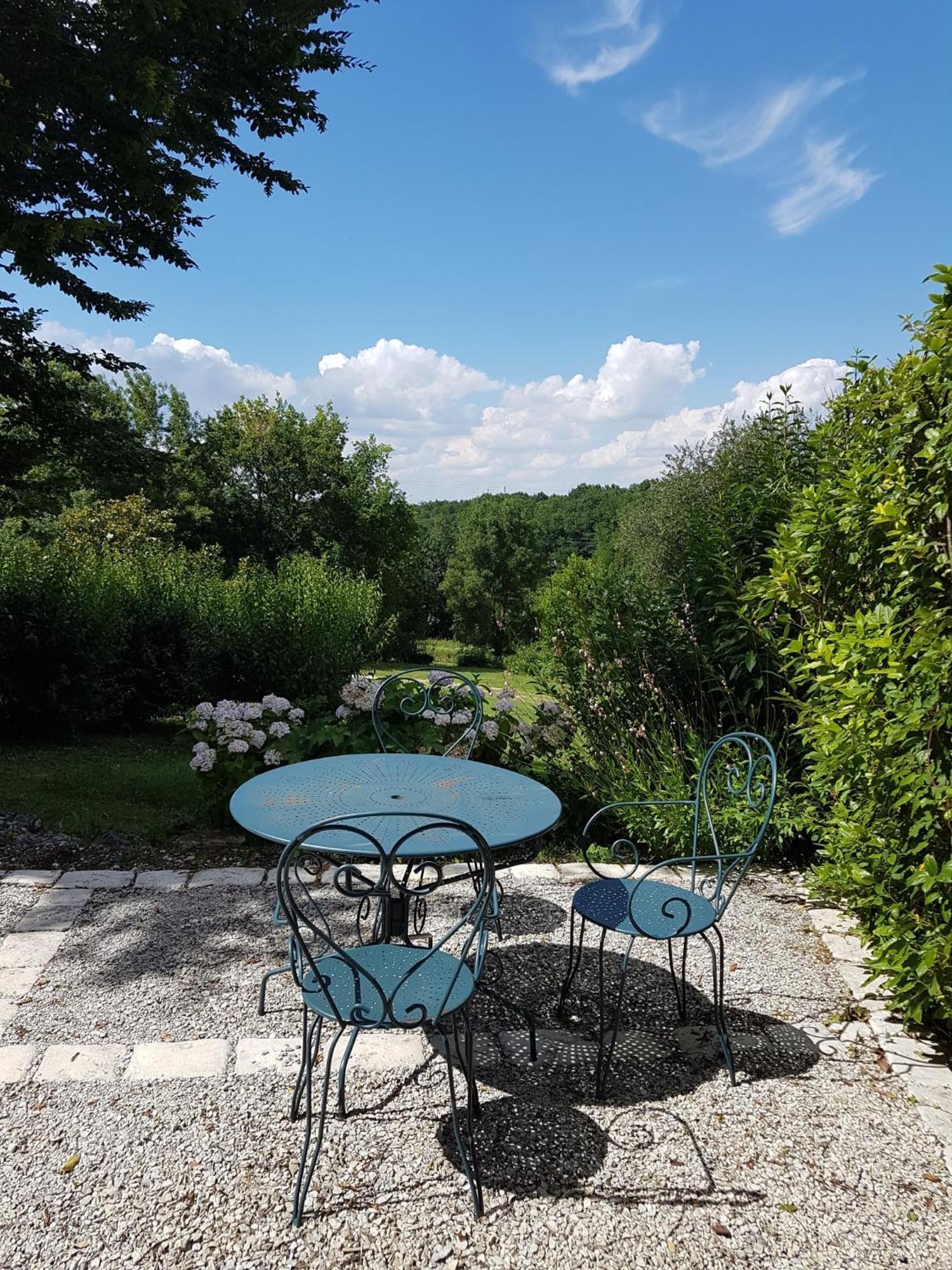 Le Logis De La Brumanderie - Saintes Fontcouverte  Phòng bức ảnh